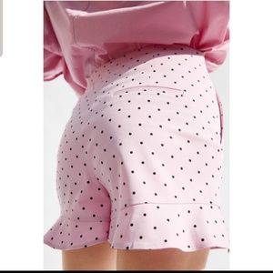 Polka Dots ruffle shorts